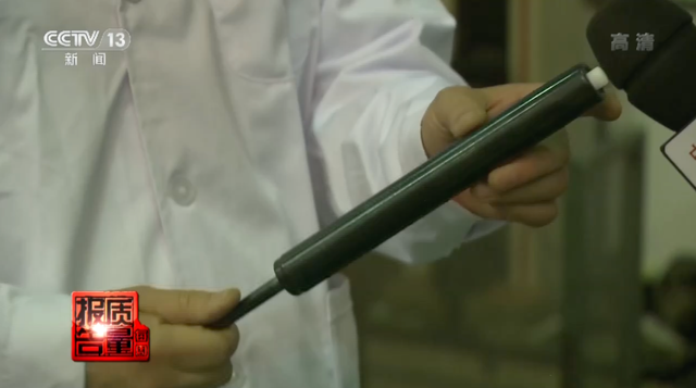 央視曝光，你常坐的這些辦公椅不合格！爆炸、起火，還會致癌