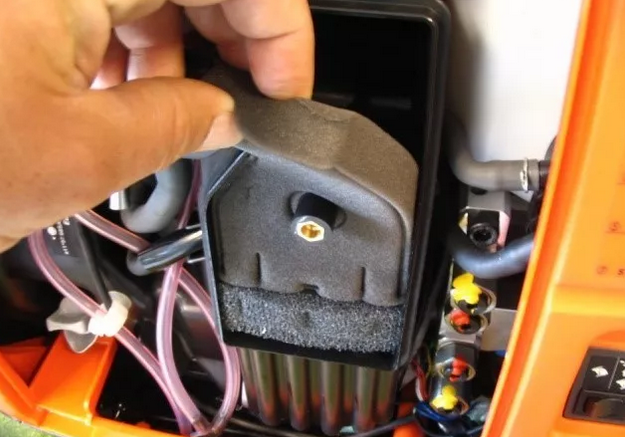 雙輸出液壓機(jī)動(dòng)泵維修維護(hù)指導(dǎo)說明書(圖3)